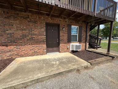 Main picture of 1030 Corbin St
