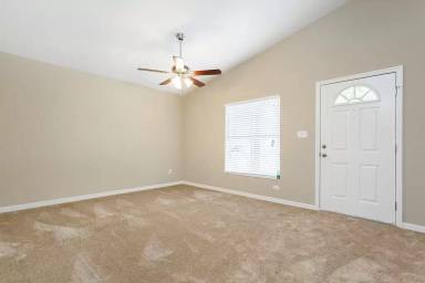 Main picture of 222 Bisby St