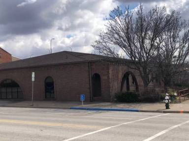 Main picture of 600 N Main St