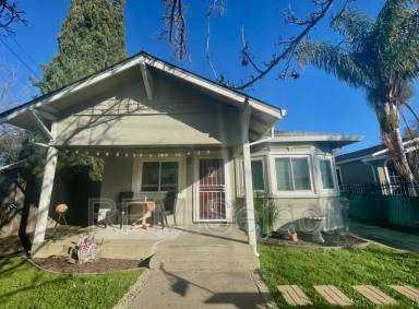 Main picture of 4079 4th Ave