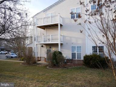 Main picture of 1 Crusader Ct