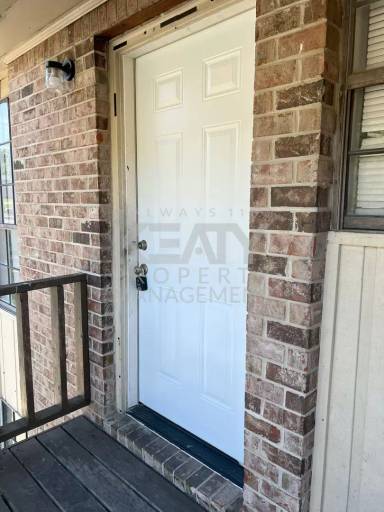 Main picture of 211 Rue Royale