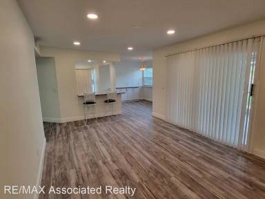 Main picture of 1924 Westminster Cir
