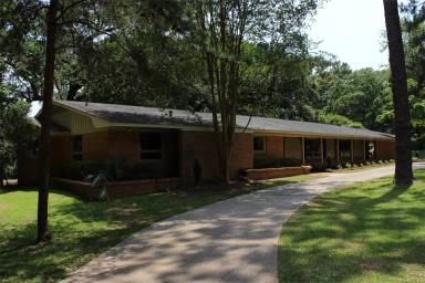 Main picture of 4209 Rochester Rd