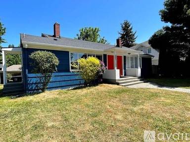 Main picture of 10010 7th Ave NW