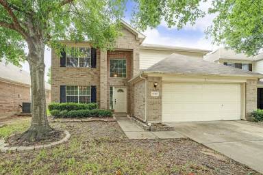 Main picture of 15327 Court Green Trl