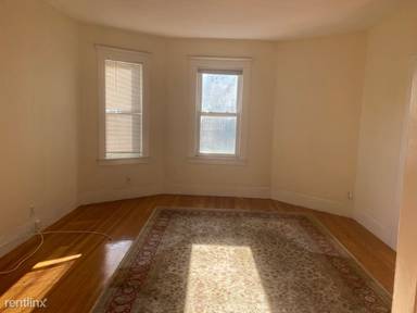 Main picture of 244 Willis Ave