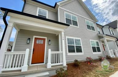 Main picture of 150 Lilia Hill Cir