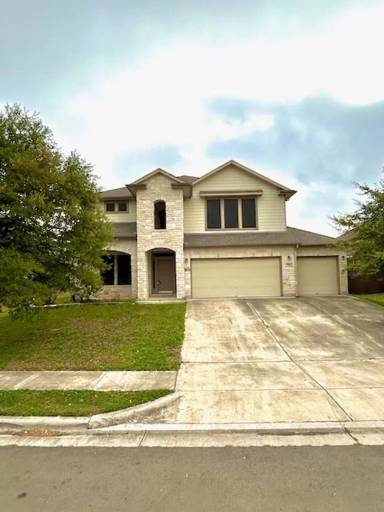 Main picture of 706 Harwood Dr