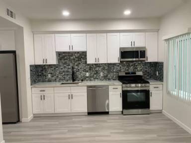 Main picture of 2341 Ulric St