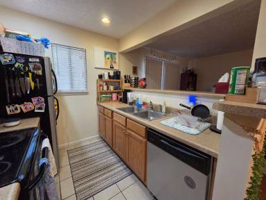 Main picture of 297 Peabody St