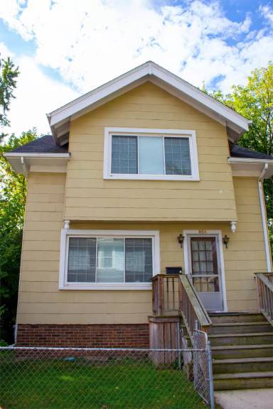 Main picture of 800 Sylvan Ave