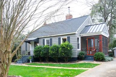 Main picture of 30 Wilshire Dr
