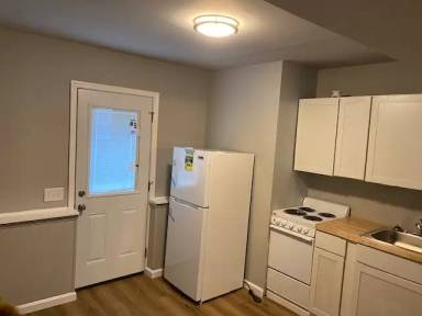 Main picture of 2005 English Oak Ct