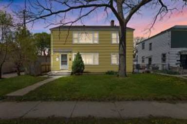 Main picture of 5223 N 68th St