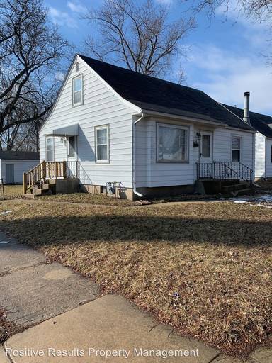 Main picture of 2804 Summerdale Ave
