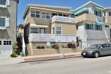 Main picture of 321 15th St