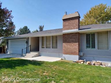 Main picture of 2574 S 75 W