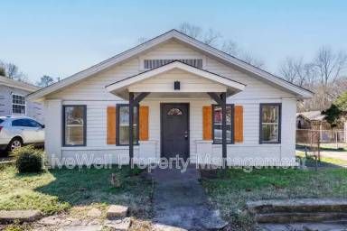 Main picture of 2212 20th St N