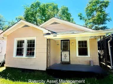 Main picture of 2133 Eldridge Ave