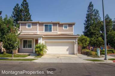 Main picture of 501 Falcon Pl
