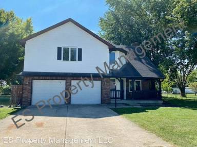 Main picture of 709 Poplar St