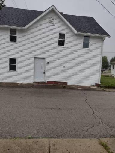 Main picture of 714 S 10th St