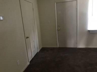 Main picture of 1915 41st Ave