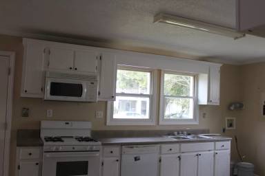 Main picture of 220 Jones St