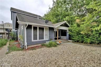 Main picture of 509 Elmwood Pl