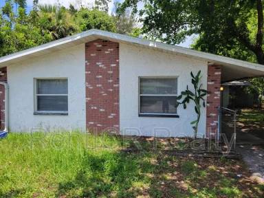 Main picture of 3135 Pine Tree Ave