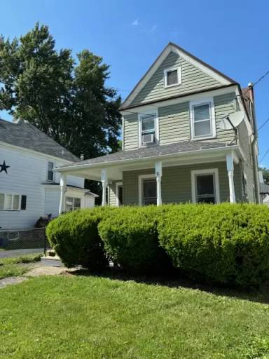 Main picture of 11 Ellsworth Ave