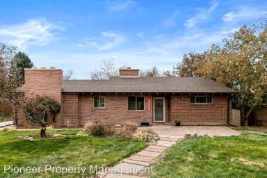Main picture of 3905 Carr St