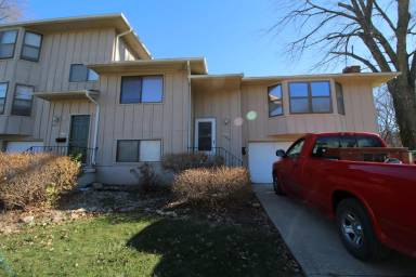 Main picture of 7603 Booth Ave