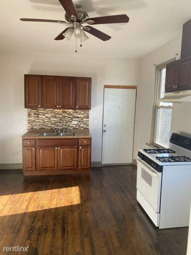 Main picture of 3252-3254 S Morgan St Apartments