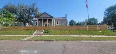 Main picture of 214 7th St