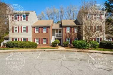 Main picture of 3305 Tarleton E