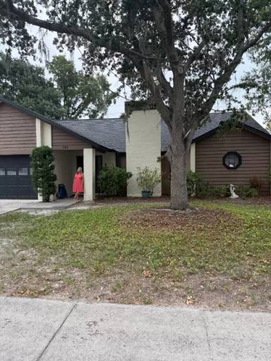 Main picture of 721 Sandy Creek Dr