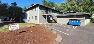 Main picture of 3310-3321 Ratcliff Dr SE