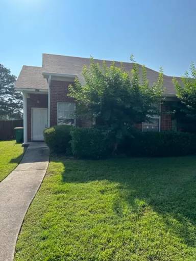 Main picture of 6214 Summerhill Pl