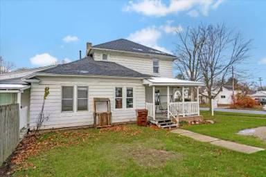 Main picture of 604 E Hubble St
