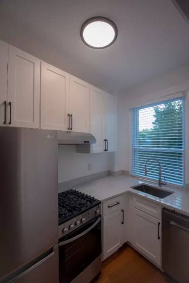 Main picture of 1935 Park Rd NW