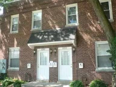 Main picture of 830 18th St NE