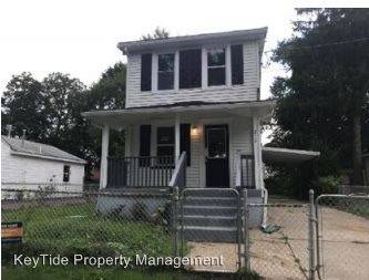 Main picture of 210 Washington St