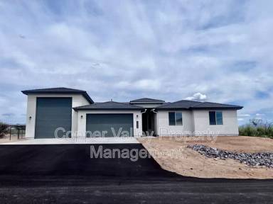 Main picture of 13868 E Barwick Dr