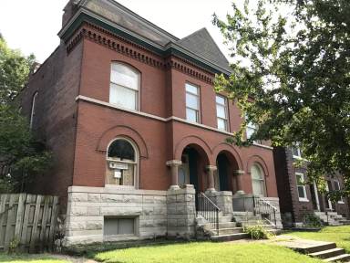 Main picture of 4020 Cleveland Ave