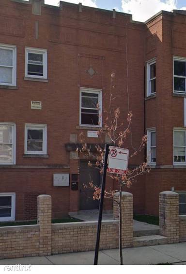 Main picture of 5958 S Rockwell St