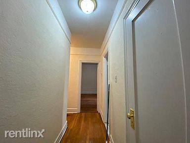 Main picture of 10335 120th St