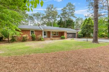 Main picture of 25 Hardee Ln
