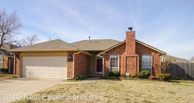 Main picture of 2908 Astor Dr